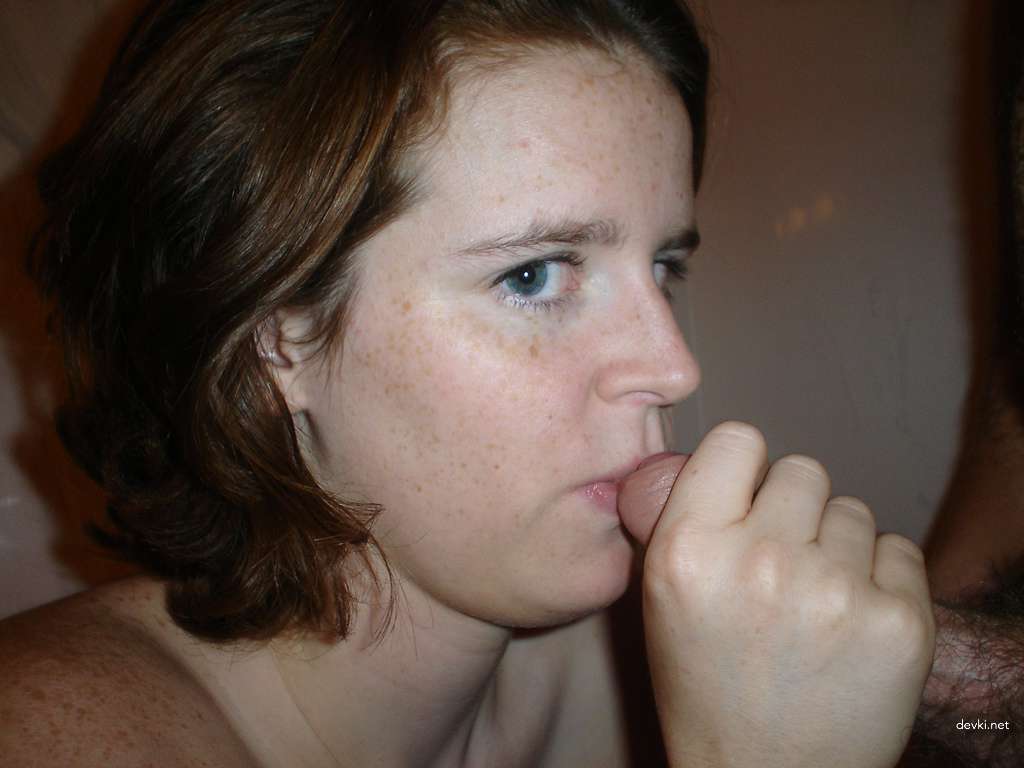 Explicit Freckled Amateur Nude in Hardcore Porn Pics