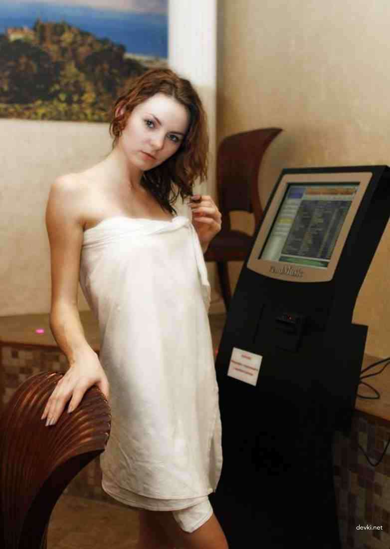 Wild Wife Takes on Savage Gangbang - Amateur Hardcore Porn Pic