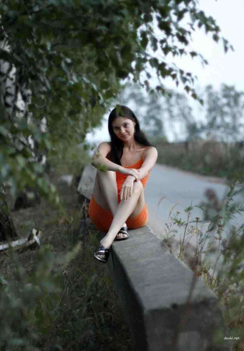 Wild Wife Takes on Savage Gangbang - Amateur Hardcore Porn Pic