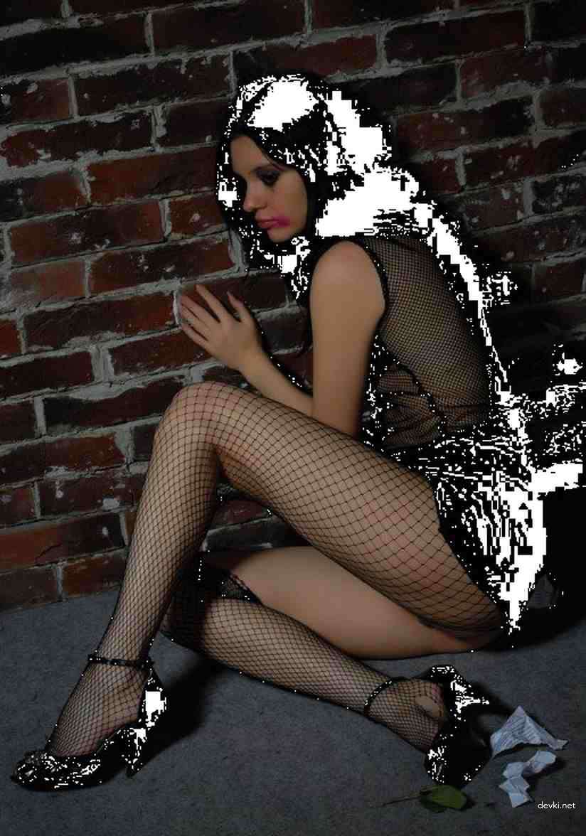 Wild Wife Takes on Savage Gangbang - Amateur Hardcore Porn Pic