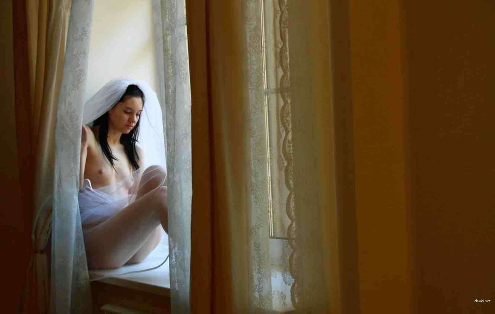 Wild Wife Takes on Savage Gangbang - Amateur Hardcore Porn Pic