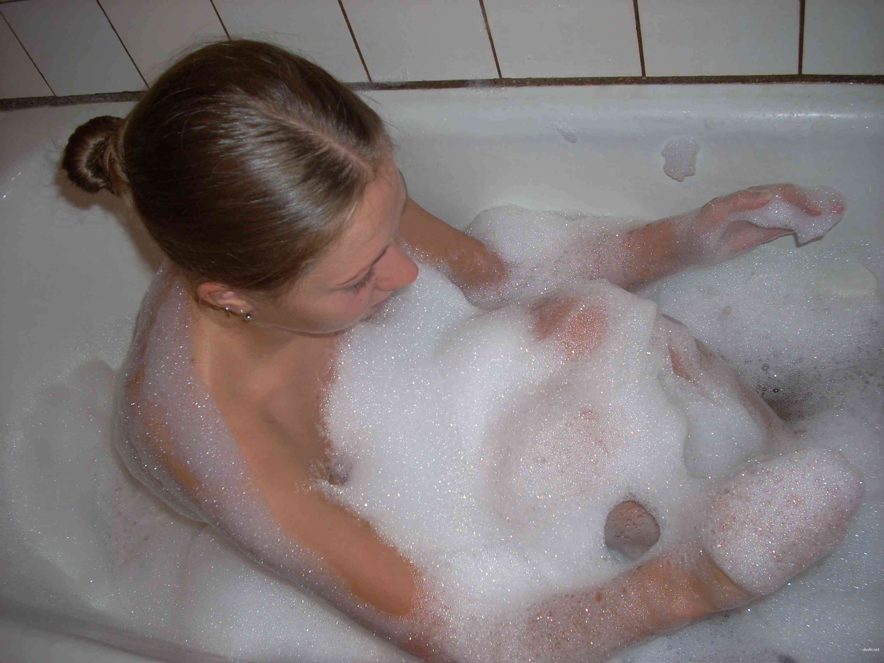 Explicit Amateur Collection: Naked Girl with Juicy Ass - Hot and Uncensored Photos