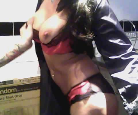 XXX Seductive Amateur Lady - Raw & Explicit Porn Photo - Hot & Naughty XXX Content