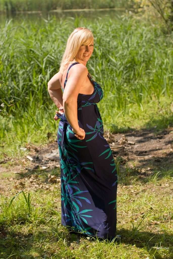 Hot MILF Poses by River: Explicit Amateur Mature Lady Photo at Water's Edge
