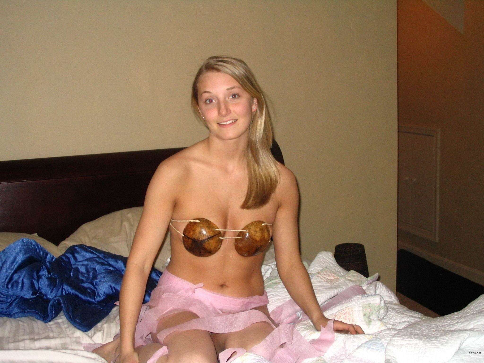 Explicit Sunset Voyeurism: Amateur Girl in Panties - Sensual Photo