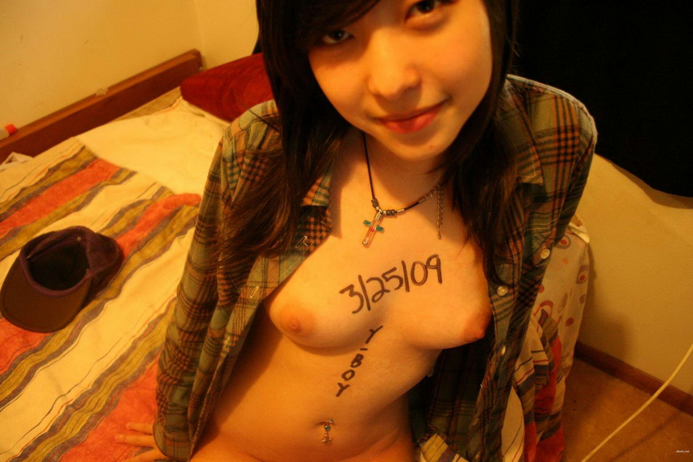 Hot Asian Amateur Rides Hard Cock with Wet Pussy - Intimate XXX Photo