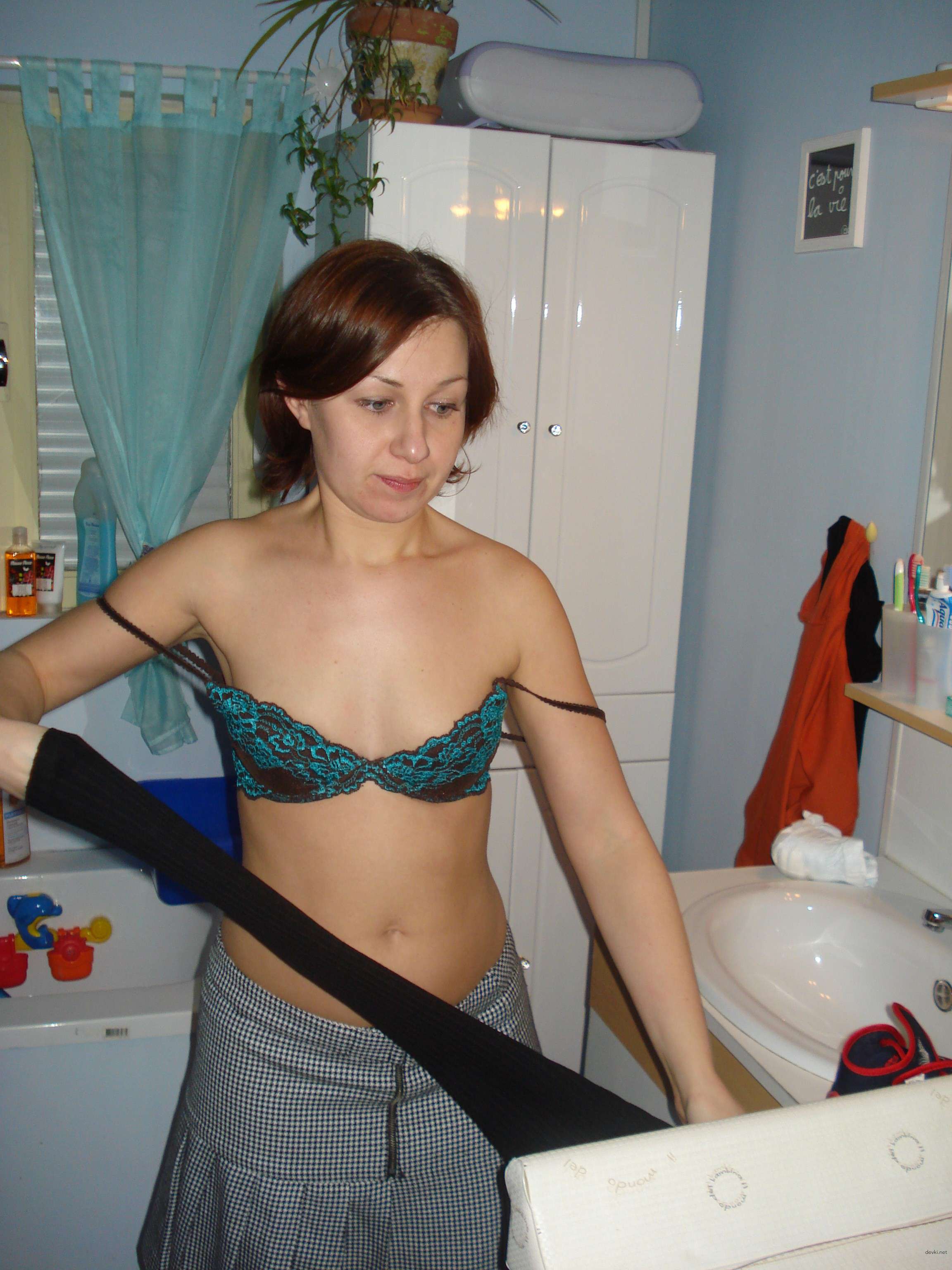 Hot Amateur Blowjob Queen Deepthroating Cock - Explicit Amateur Porn Pic