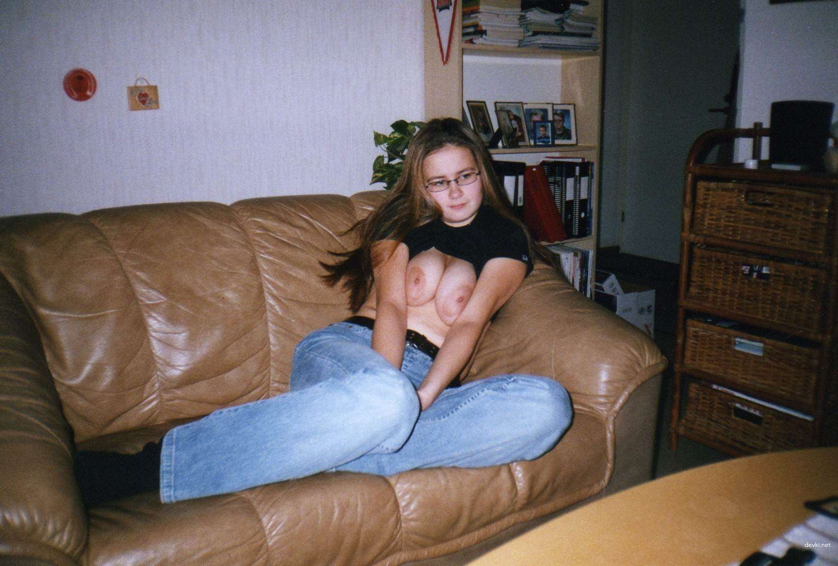 Explicit Curvy Chick Stripping Down and Showing Off Amateur Photos