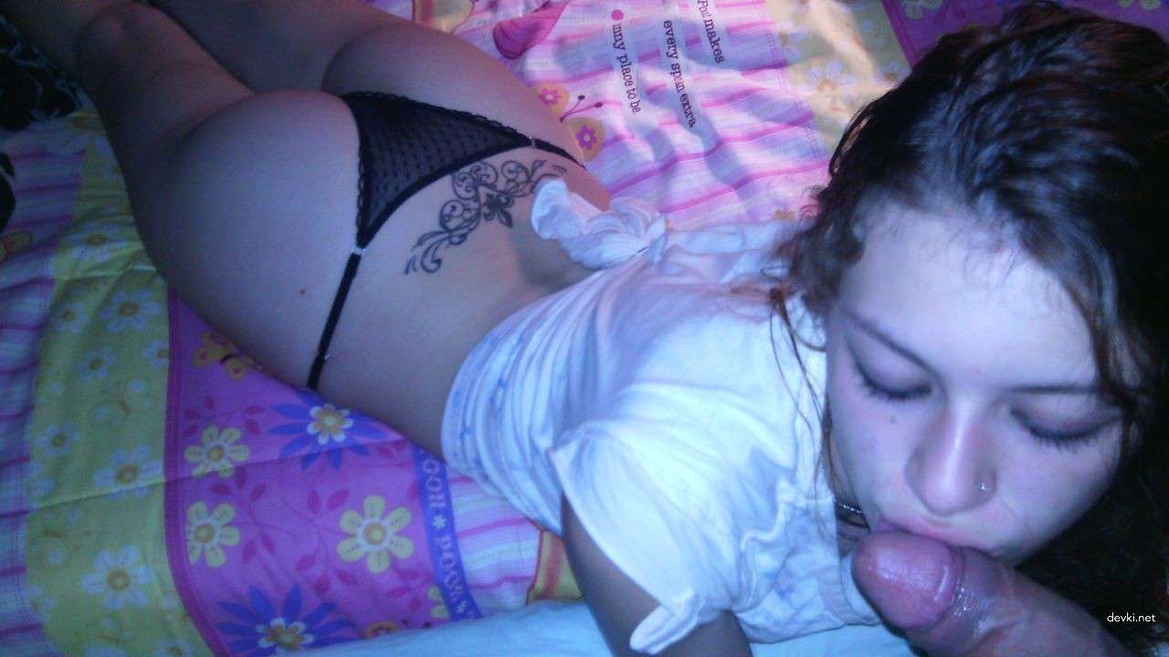 Amateur Slut with Perfect Ass Deepthroats Big Cock - Explicit Homemade Porn Photo