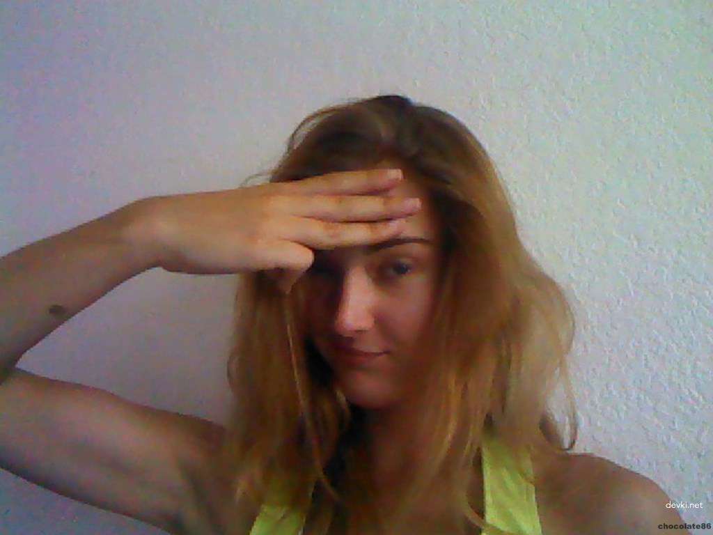 XXX Amateur Babe's Explicit Posing - Private Sex Pic for Adults Only