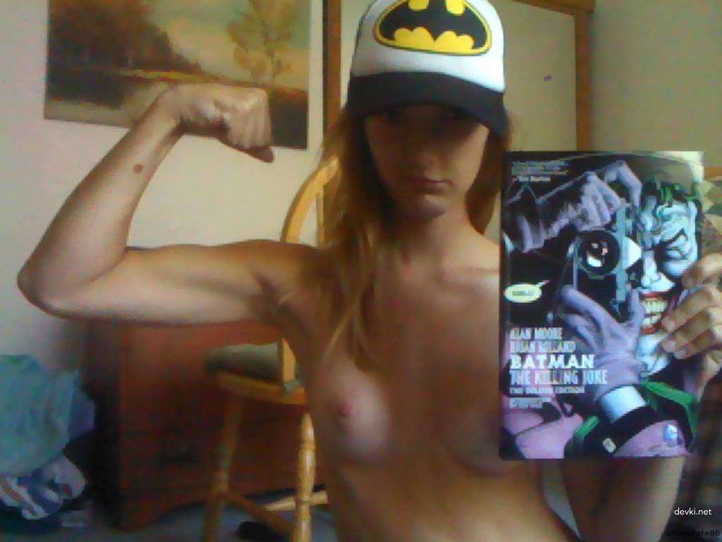 XXX Amateur Babe's Explicit Posing - Private Sex Pic for Adults Only