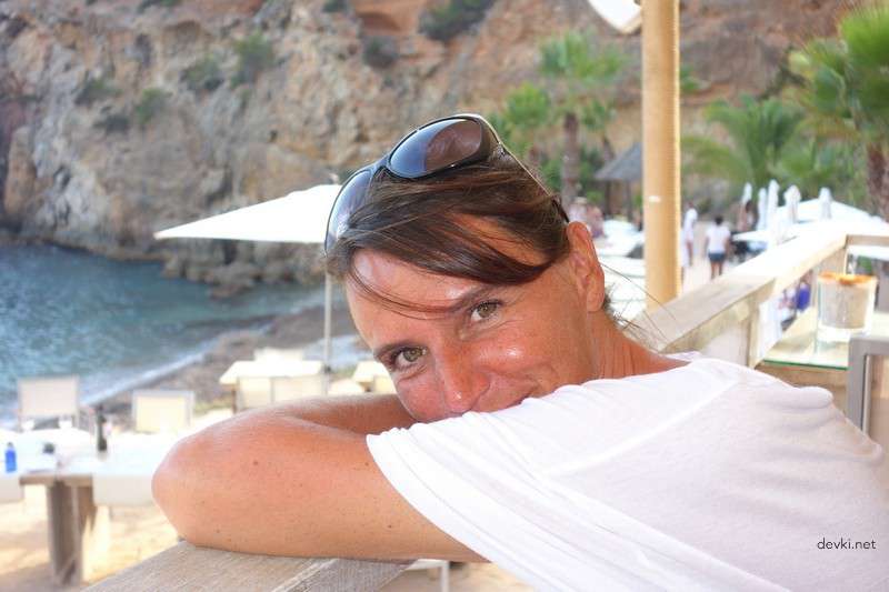 Hot Mature Anal Amateur: Explicit Homemade Pics for Anal Enthusiasts