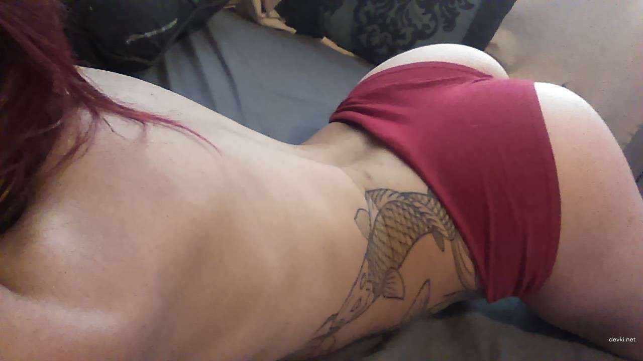 Wild Redhead Amateur Porn Pics - Uncensored & Explicit Hardcore Action