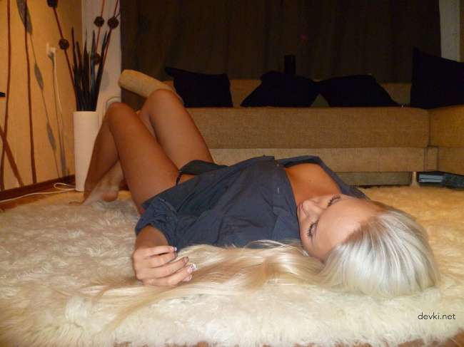 XXX Blonde Amateur Babe's Private Photos Leaked - Explicit Exposed Content!