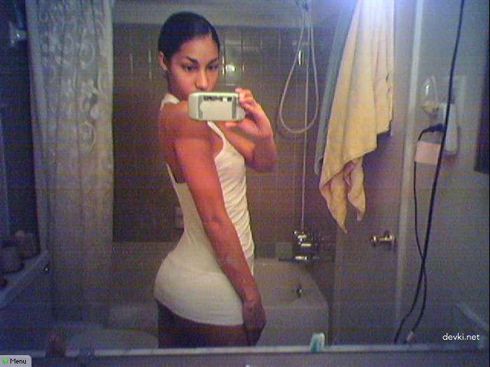 Steamy Latina Amateurs Get Naked and Wild in Explicit Amateur Porn Pics