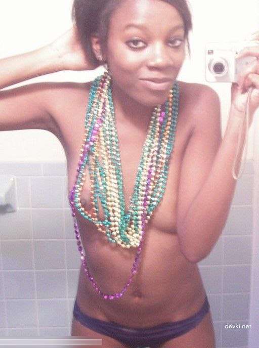Uncensored Black Amateur Nude Photos - Explicit African American Women Exposed
