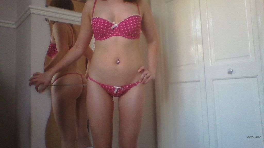 Explicit Amateur Selfie of Sexy Madame in Provocative Pose