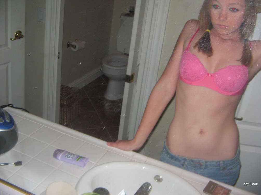Amateur Solo Masturbation: Fingers Deep in Wet Pussy - Explicit Homemade Porn Pic