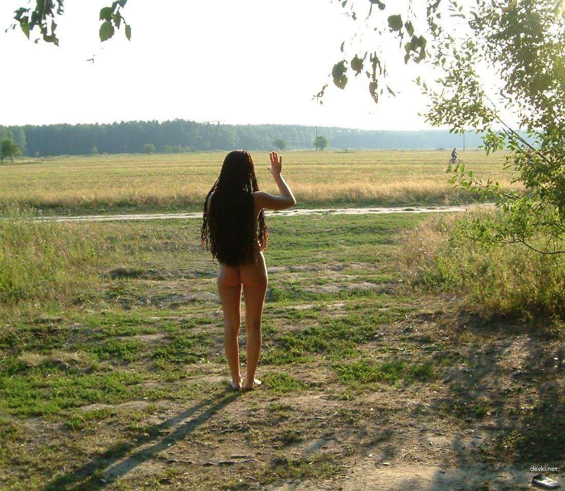 Wild Amateur Nude Friends Posing in Woods - Explicit Outdoor Nudity