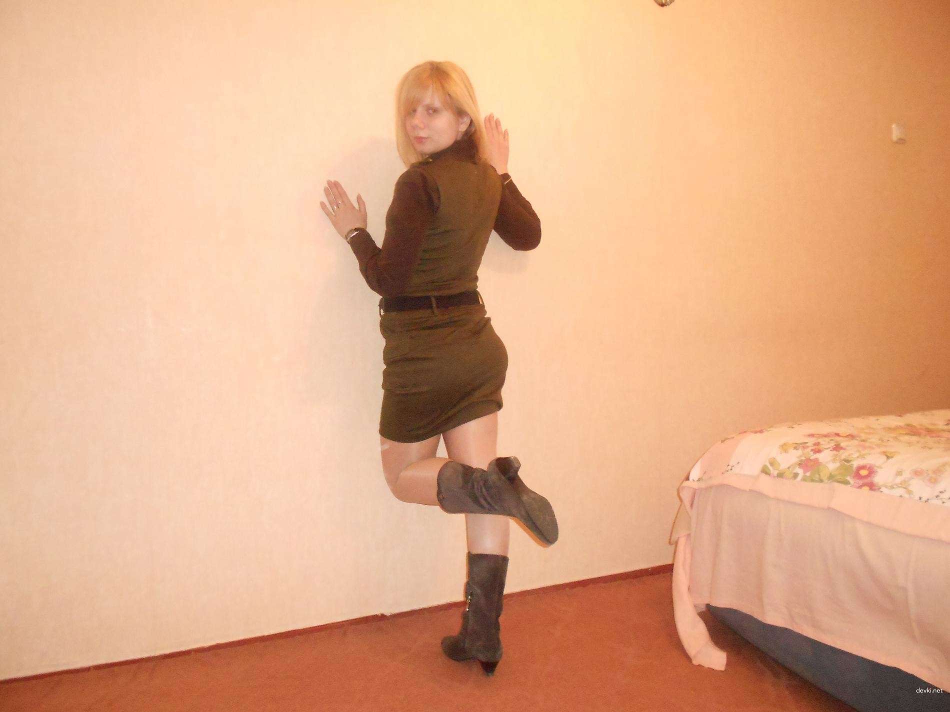 Sultry Blonde Selfie: Uncensored Mirror Shot of Amateur Girl