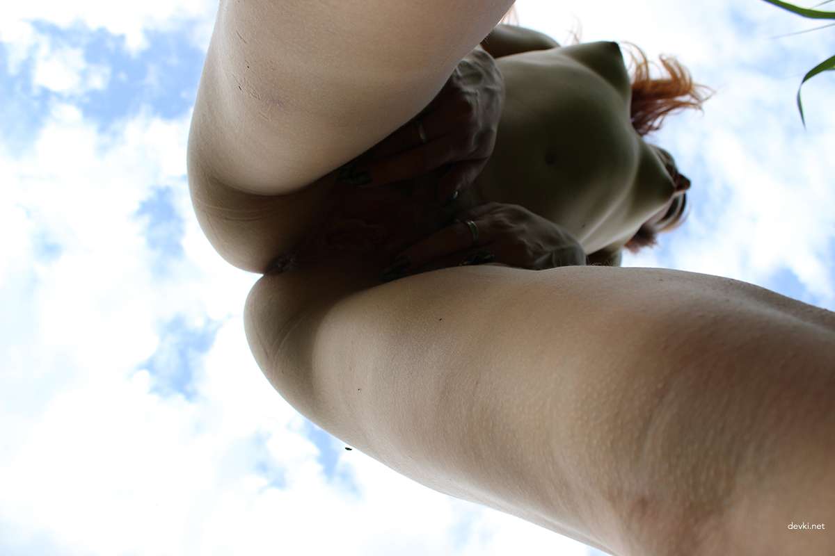 XXX Amateur Nude Pic: Horny Babe's Private Explicit Photos - Uncensored XXX Content