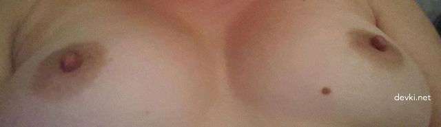 XXX Amateur Nude Pics: Explicit Private Photos of Sexy Woman - English