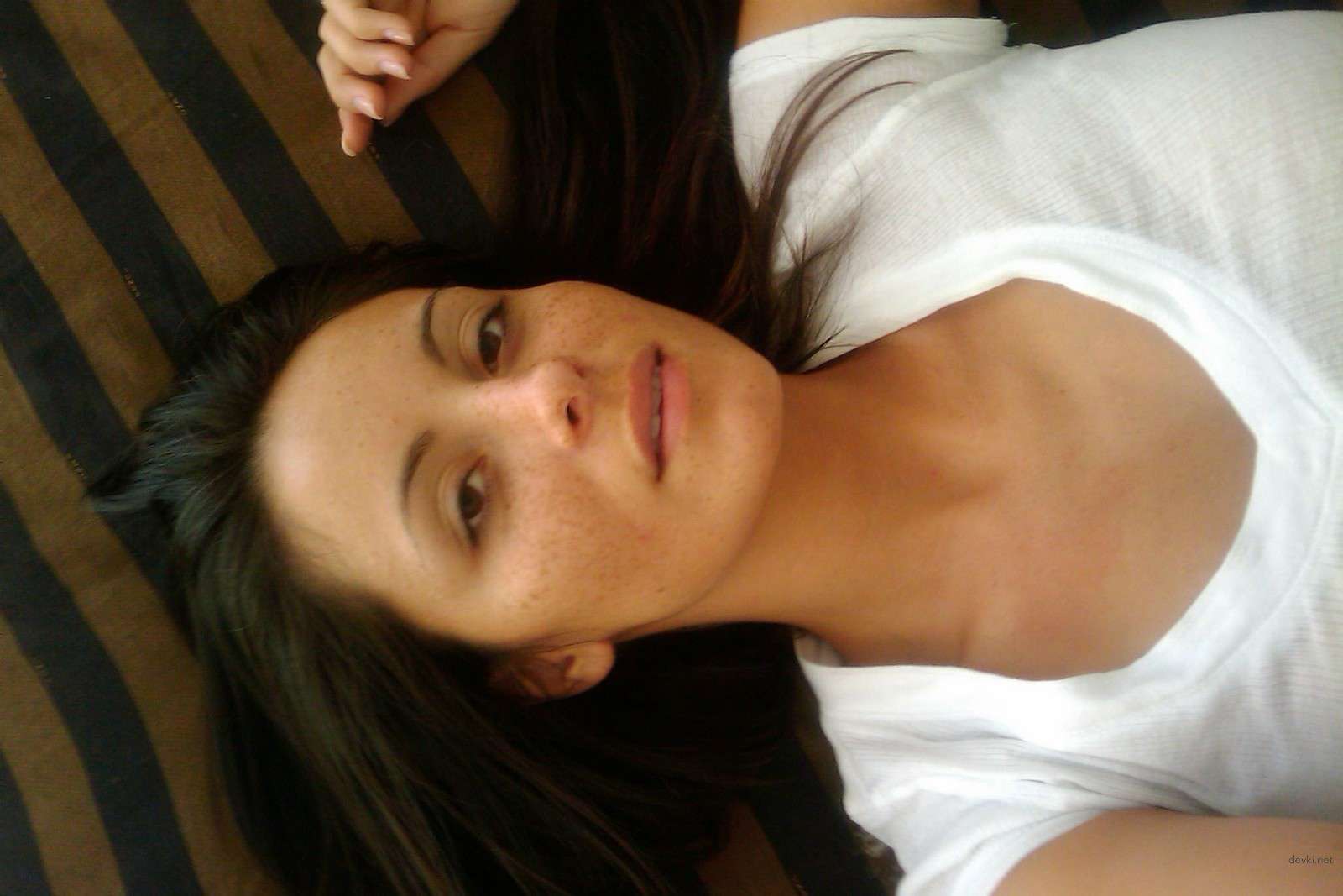Sultry Brunette in Stockings: Amateur Beauty Exposed in Hot Photoshoot!