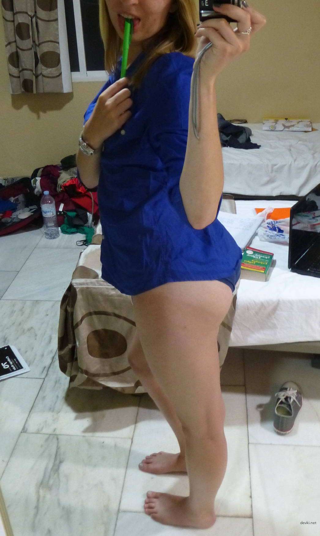 Steamy Nude Blonde Bombshell Shows Off Perfect Body - Explicit Amateur Pic