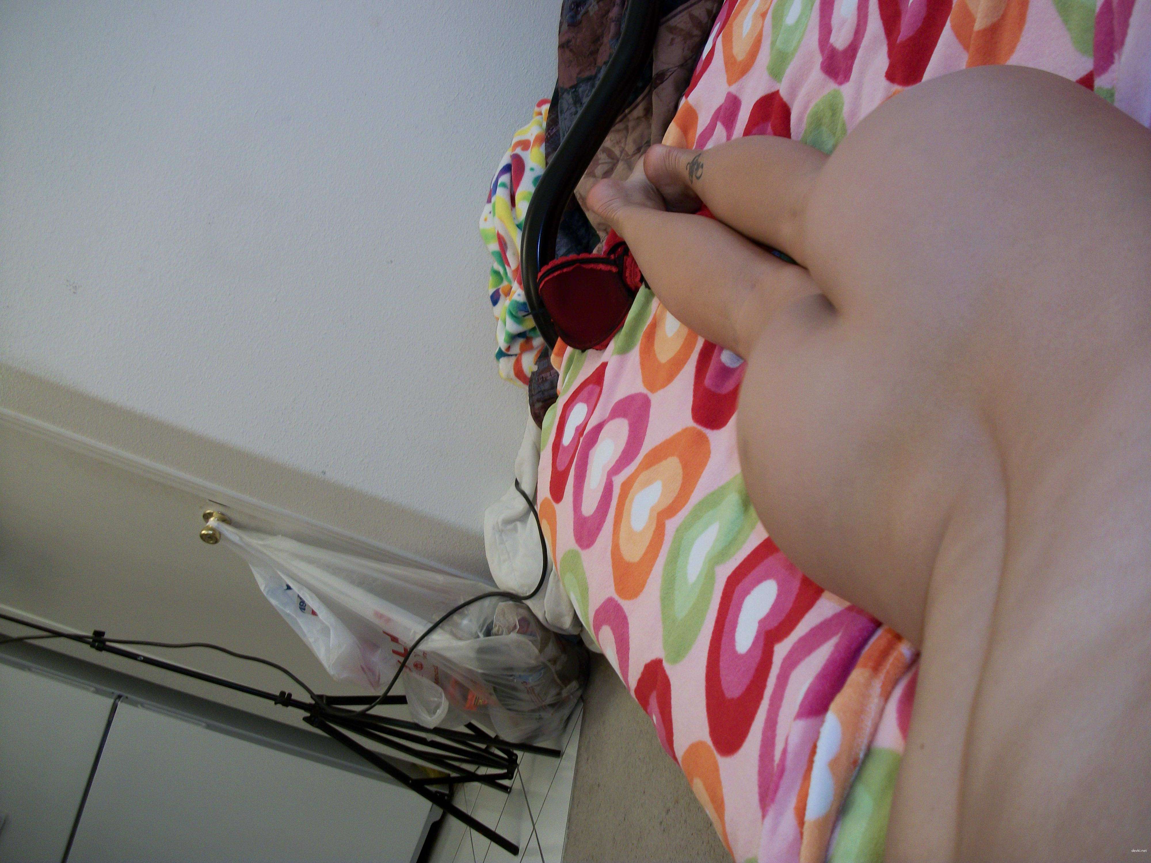 Naughty Amateur Babe's Intimate Selfies - Explicit and Sexy Photos!