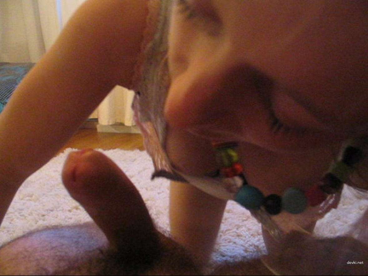 Amateur Vacation Sex Pics: Hot XXX Content with Explicit Nudity!