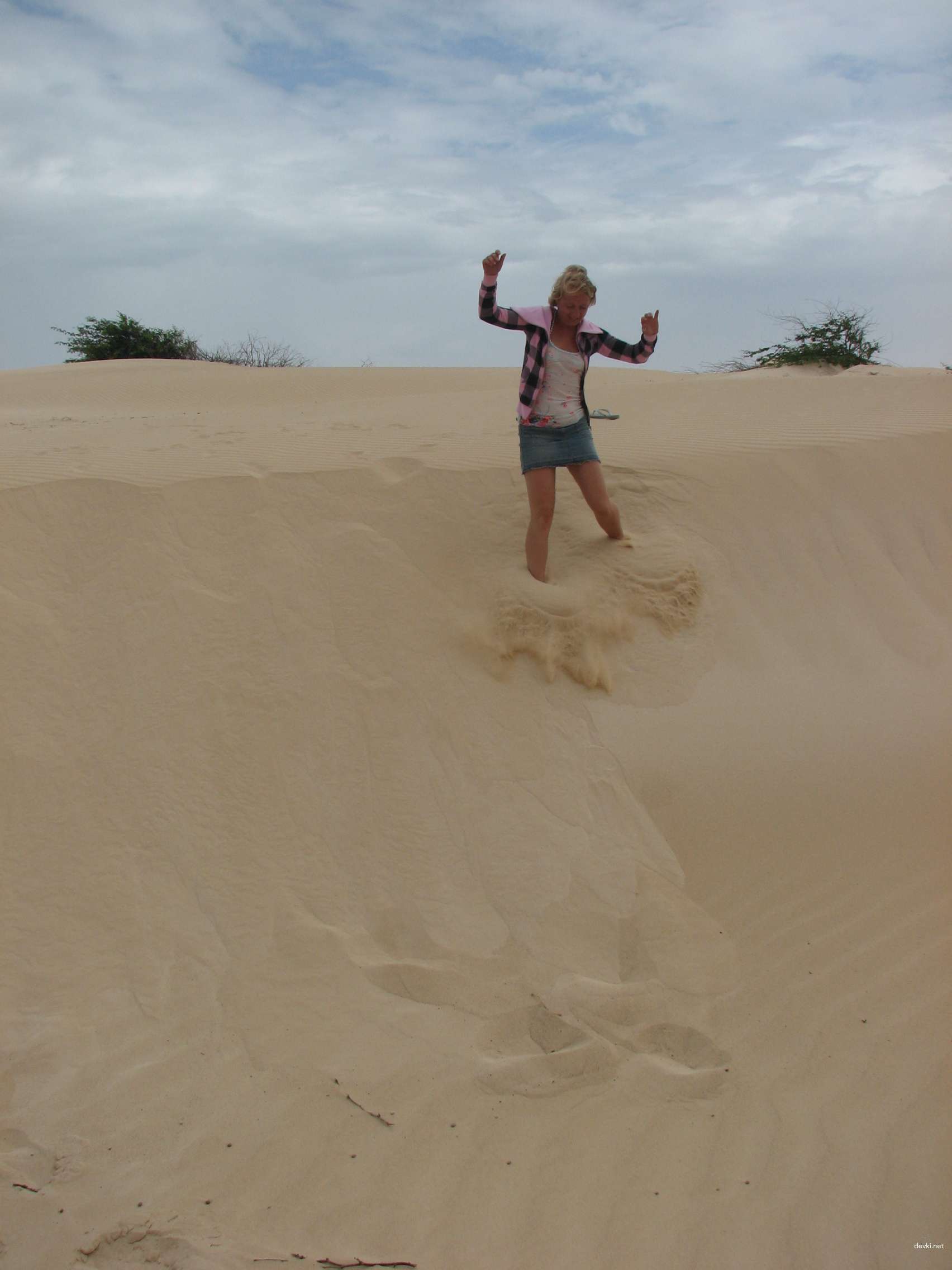 Amateur Vacation Sex Pics: Hot XXX Content with Explicit Nudity!