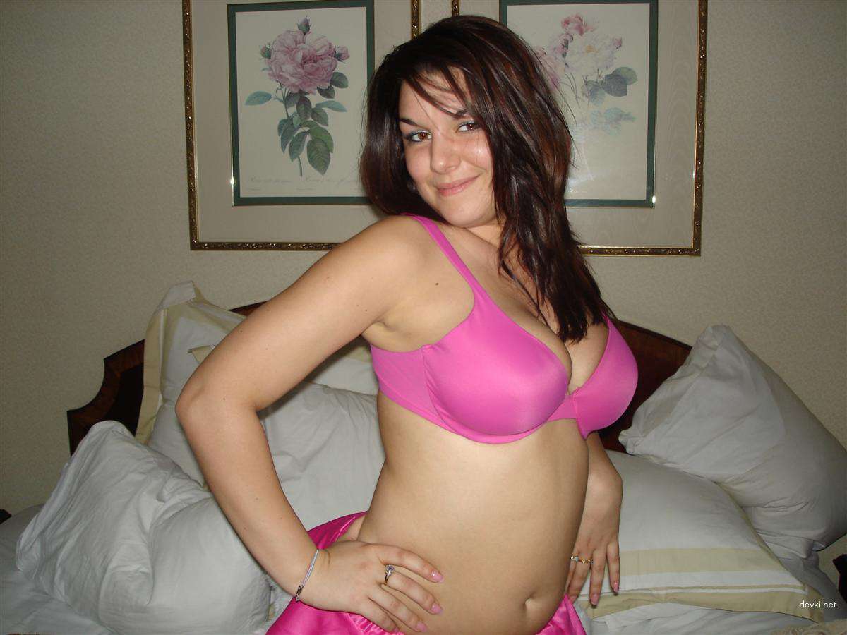 XXX BBW Amateur Nudes: Private Erotic Photos of Curvy Goddesses