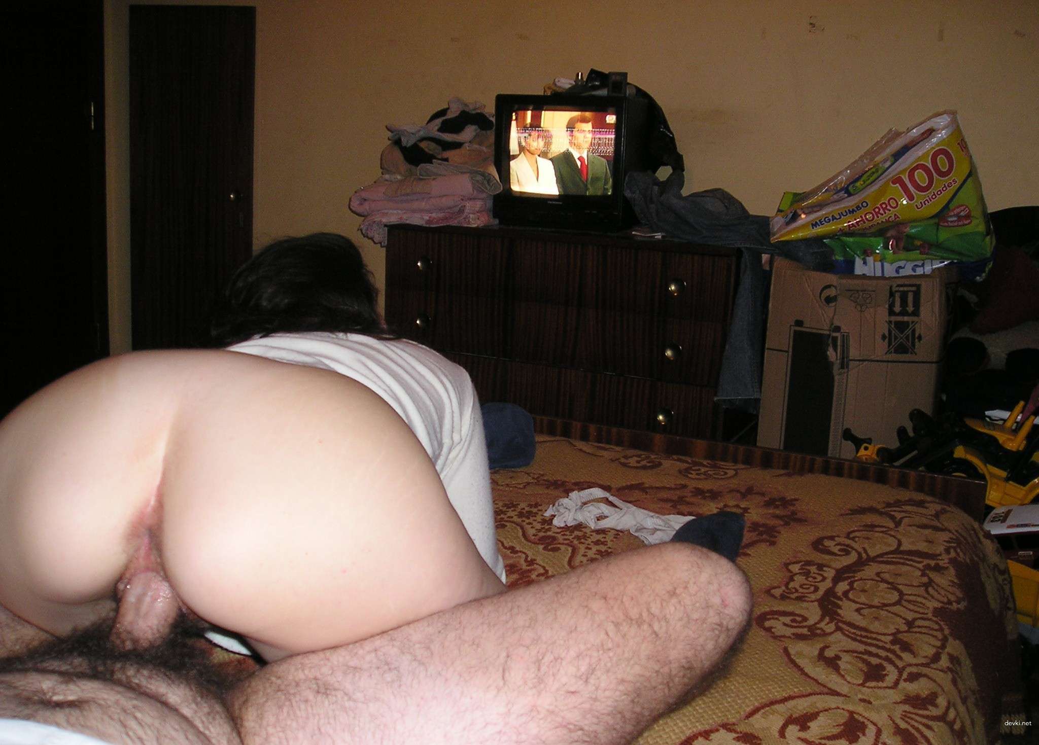Amateur Woman in Explicit Homemade Porn - Hot Positions & Photos