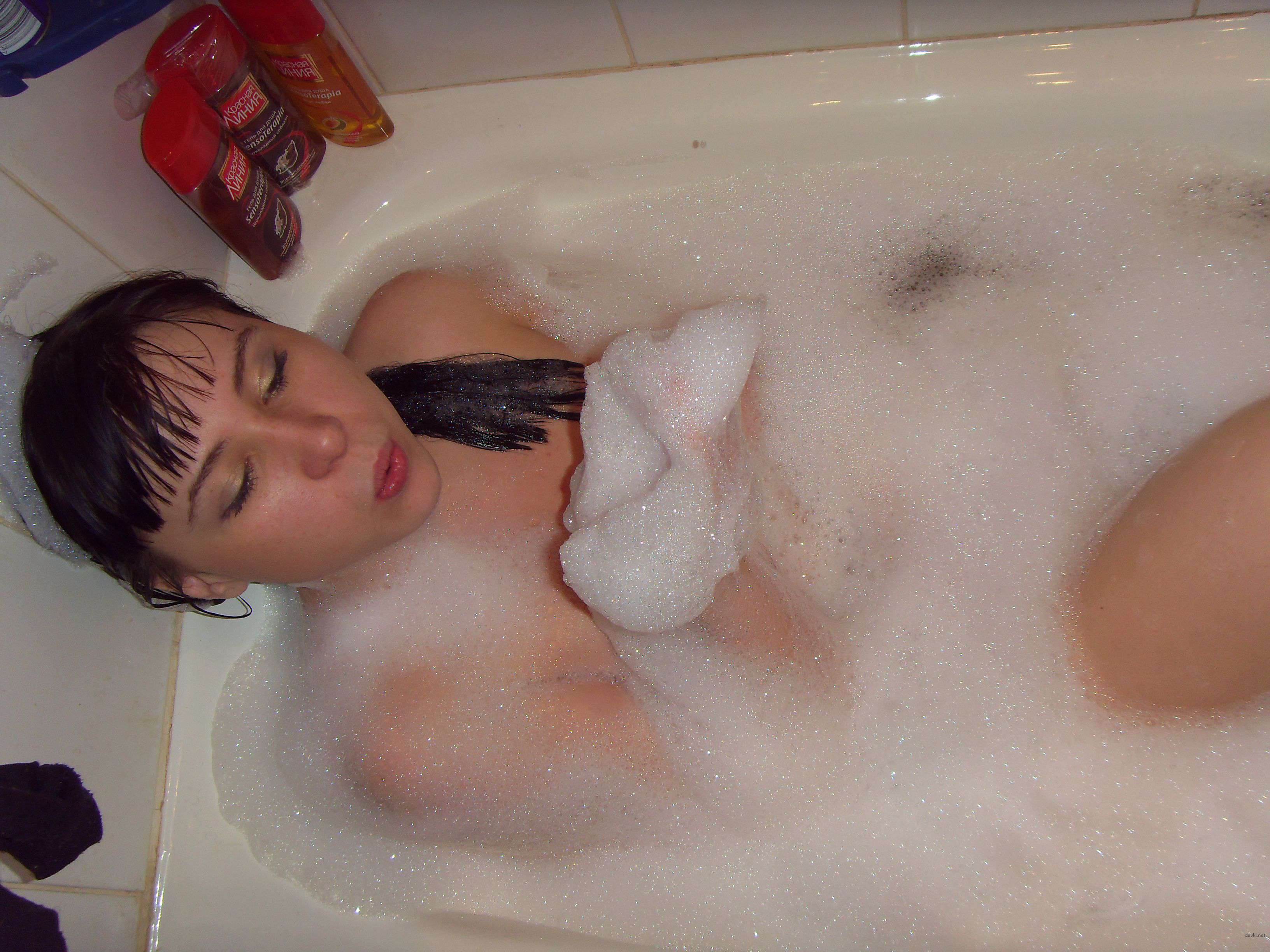 XXX Busty Amateur Porn: Explicit Collection of Intimate Photos