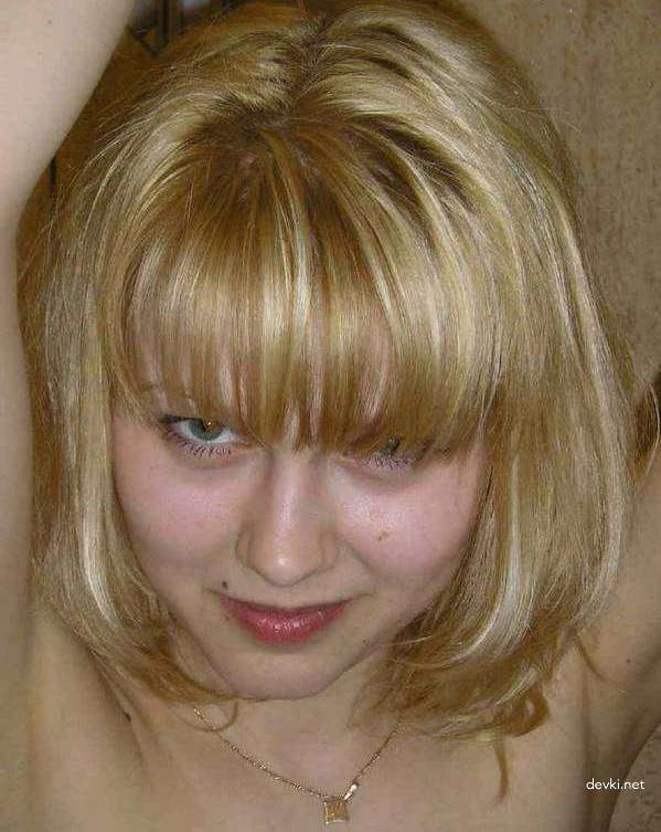 Hot Young Wife's Explicit Homemade Sex Photos - Private Amateur Porn
