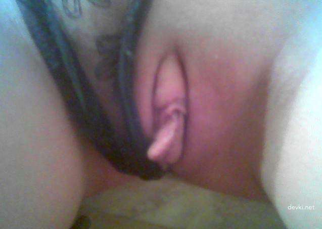 Hot Young Wife's Explicit Homemade Sex Photos - Private Amateur Porn