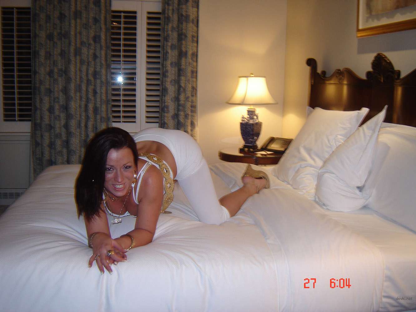 Explicit Homemade Nude Friends Photoshoot - Amateur Models Pose Boldly at Home