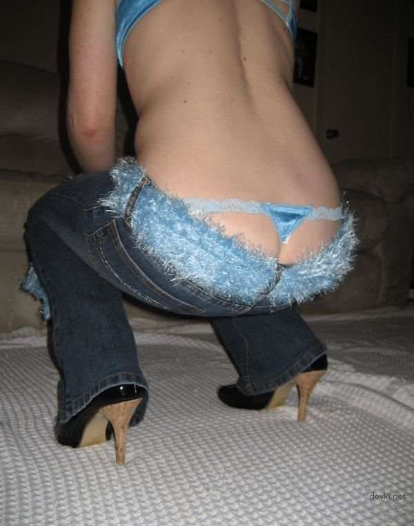 XXX Blonde Amateur's Naughty Private Pics: Explicit & Bold English Photos