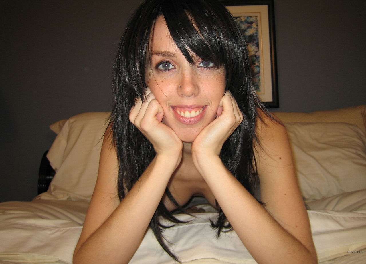 XXX Amateur Hot Girls: Explicit Private Photos Unleashed!