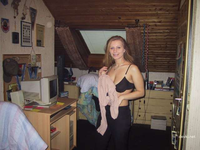 Five Brunette Babes: Explicit Amateur Photos Collection for Adults