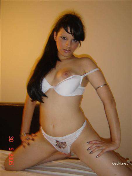 Five Brunette Babes: Explicit Amateur Photos Collection for Adults