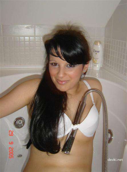 Five Brunette Babes: Explicit Amateur Photos Collection for Adults