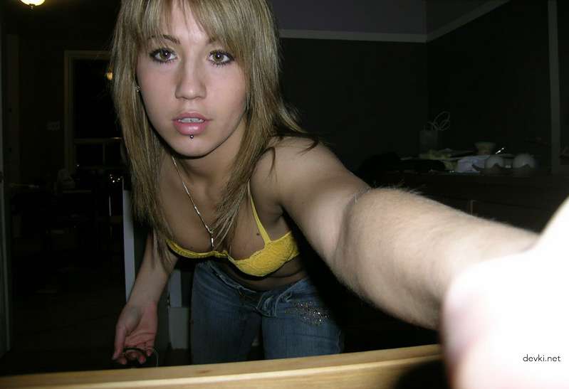 XXX Private Amateur Photos: Raw and Uncensored Amateur Content for Adults