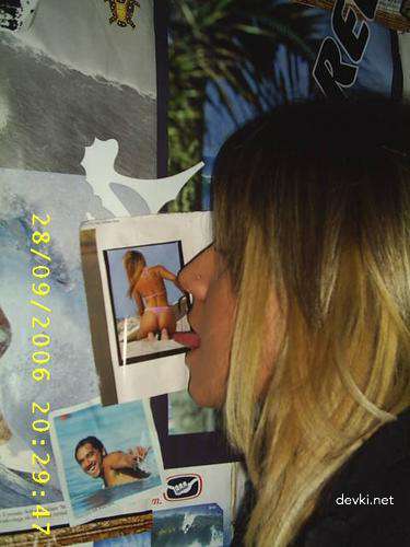 XXX Close-Up: Amateur Girl's Tight Booty in Explicit Shot!