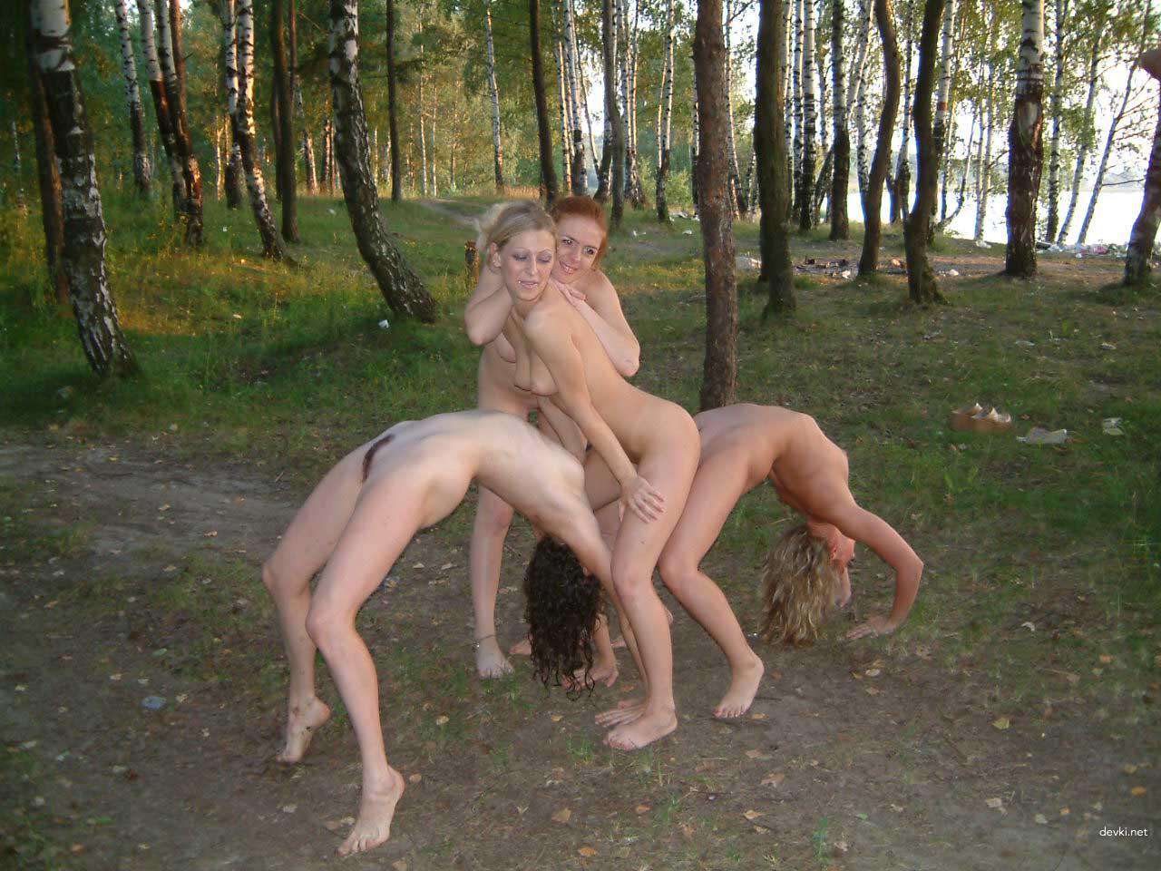 Wild Babes Gone Wild: Explicit Amateur Photos of Naughty Girls in the Woods