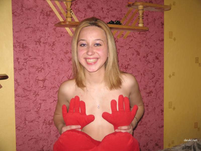 Sultry Amateur Girl in Bed: Explicit and Sensual Shot - Hot and Steamy Bedroom Photo