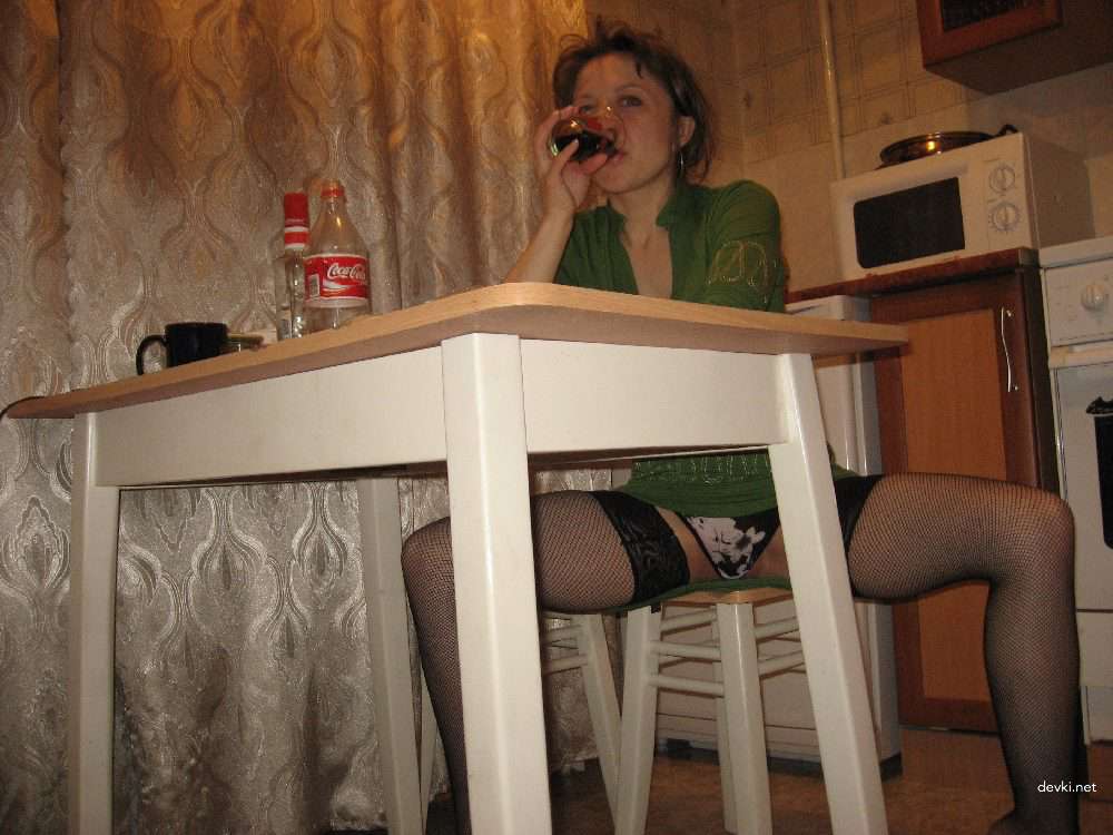 Steamy Amateur Mature Wife Home Photo - Uncensored and XXX Hot!