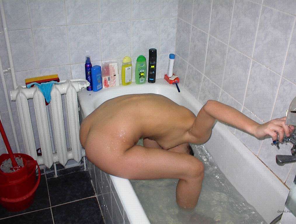 XXX Amateur Girl: Hot Tanned Babe's Private Photos - Explicit Archive