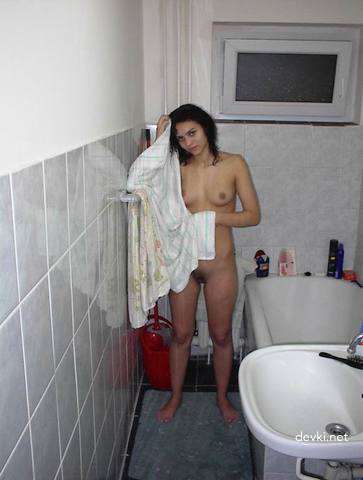 XXX Amateur Girl: Hot Tanned Babe's Private Photos - Explicit Archive