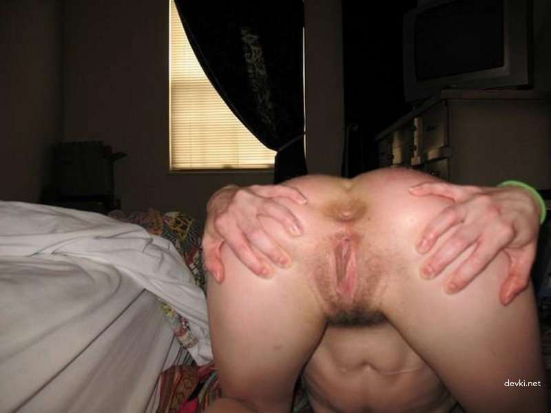 Amateur Anal Masturbation: Explicit Solo Porn Pics